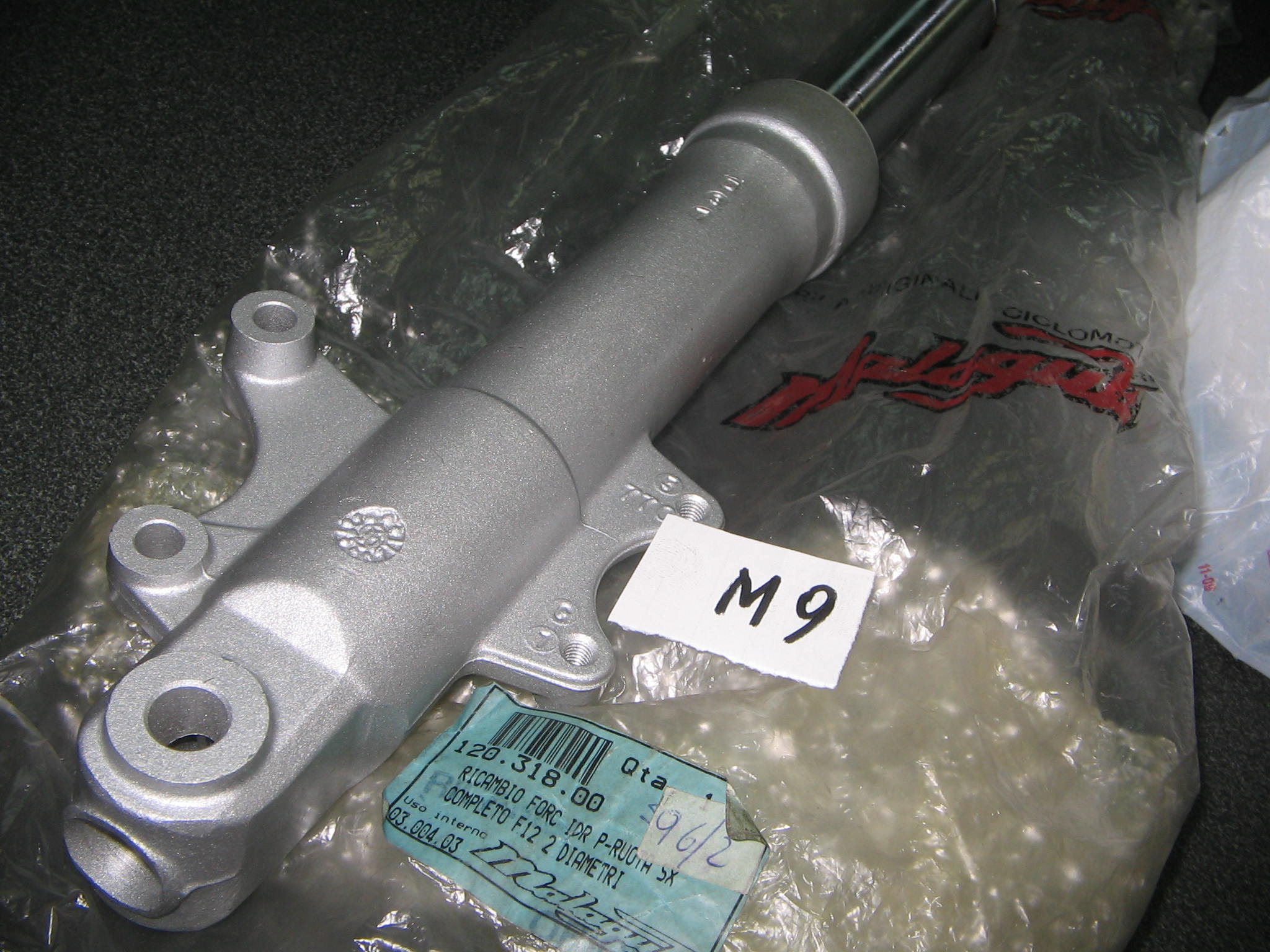 MALAGUTI F12 PORTA CANNA SX IDR --N.10030